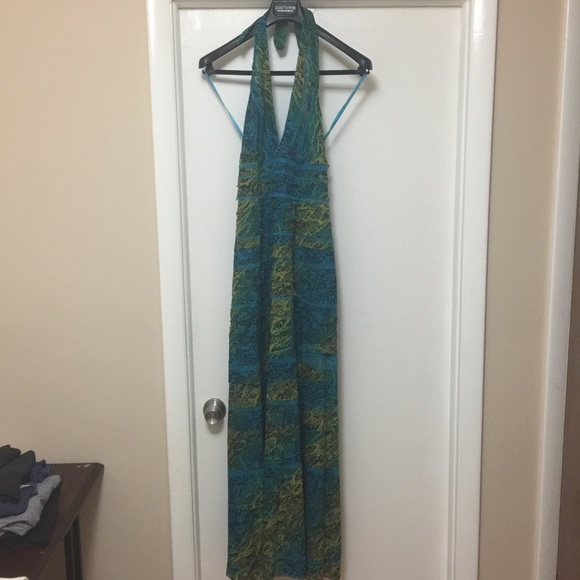 BCBG deep V gown size 6 plunge - Picture 2 of 5